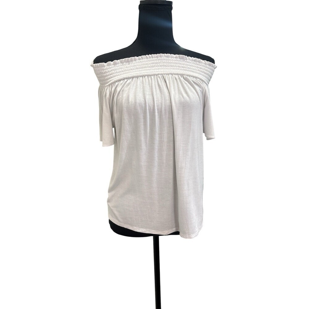 Elle. Womens White short sleeve,off shoulder Top Size L